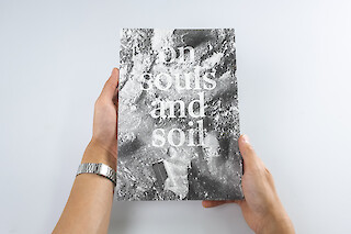 Thesisansicht «on souls and soil». © Duy Bui, ZHdK.