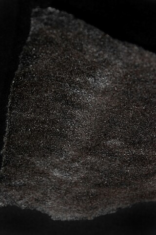 Blutserum, Wollgewebe. © ZHdK.