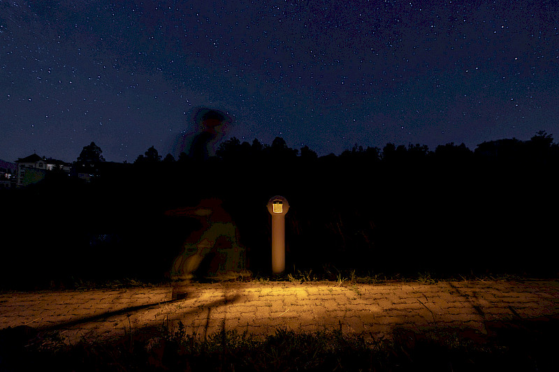 «Lumina» addresses light pollution on pedestrian pathways. Image: Loïc Hommel. © ZHdK.